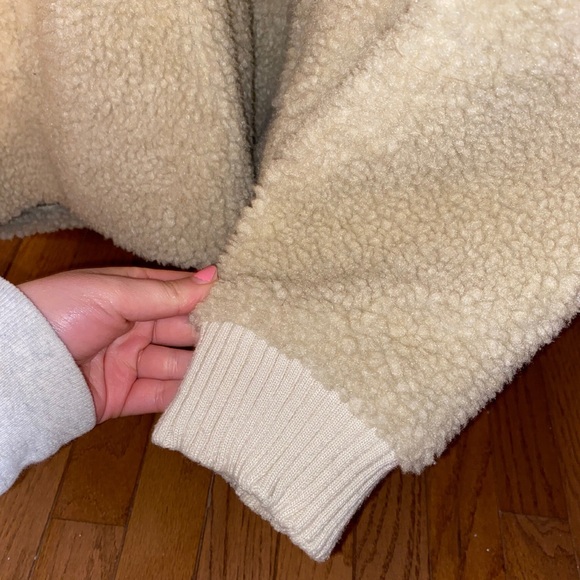 Abercrombie Teddy Jacket - Picture 3 of 4